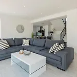 Lovely Home In Donji Prolozac * Donji Prolozac